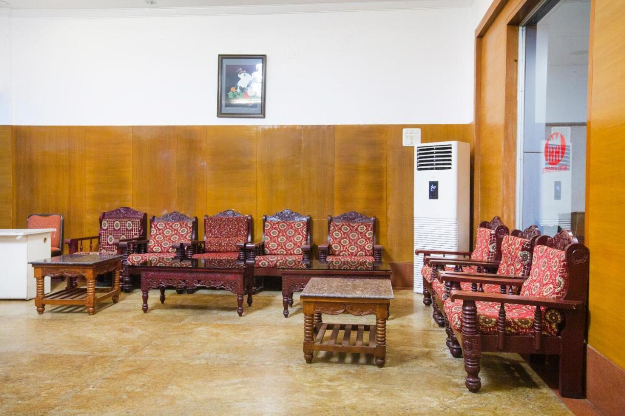 Capital O 69831 Hotel Mount Heera Chennai Exterior photo