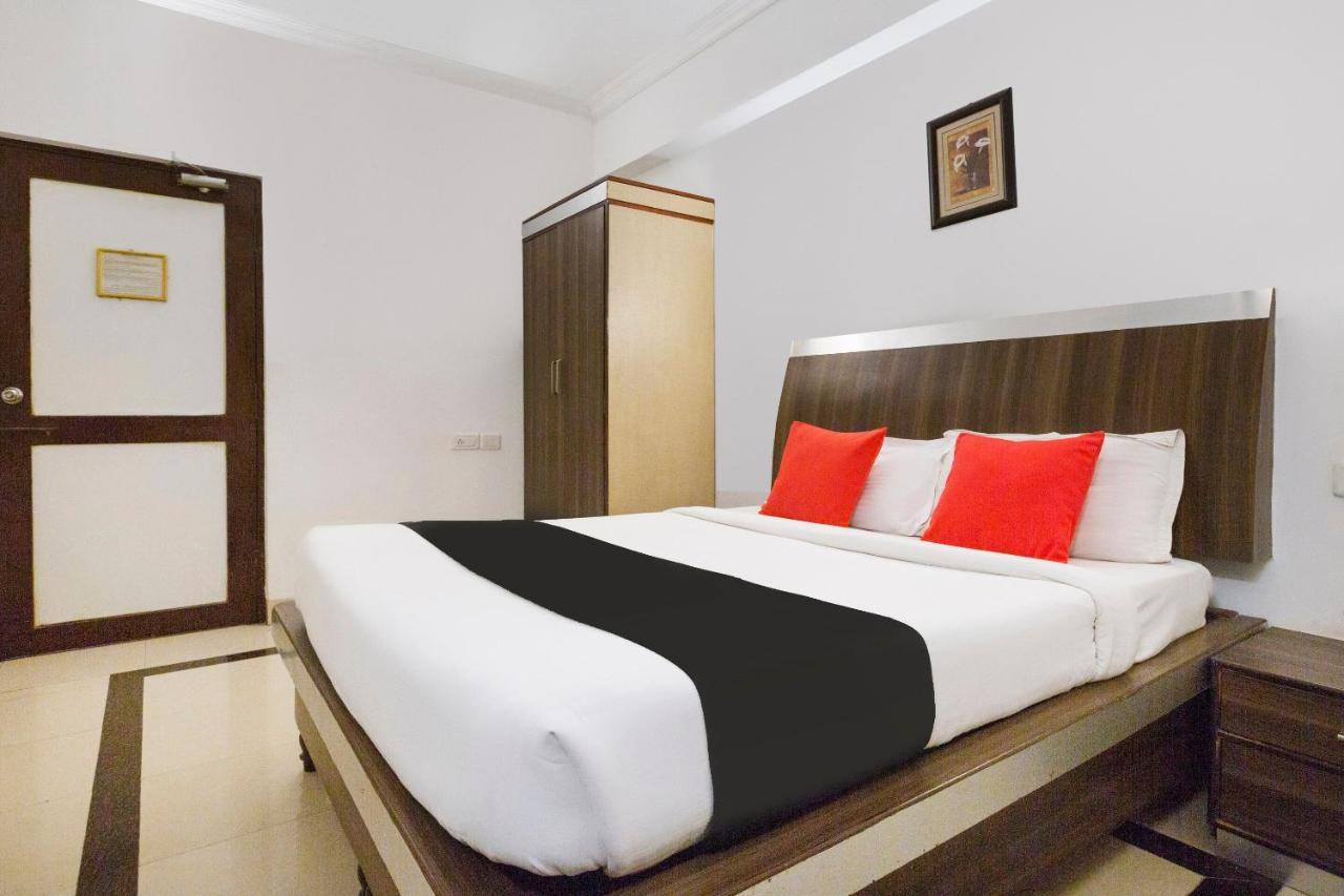 Capital O 69831 Hotel Mount Heera Chennai Exterior photo